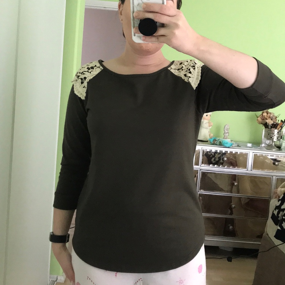 🔸Girly casual top🔸